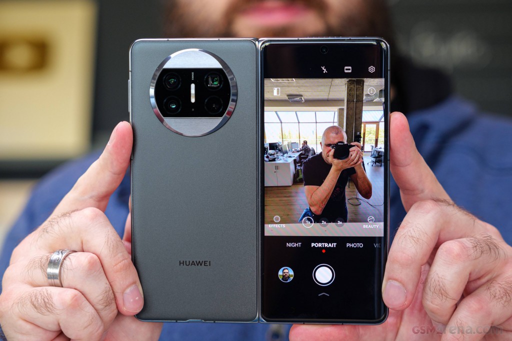 Huawei Mate X3